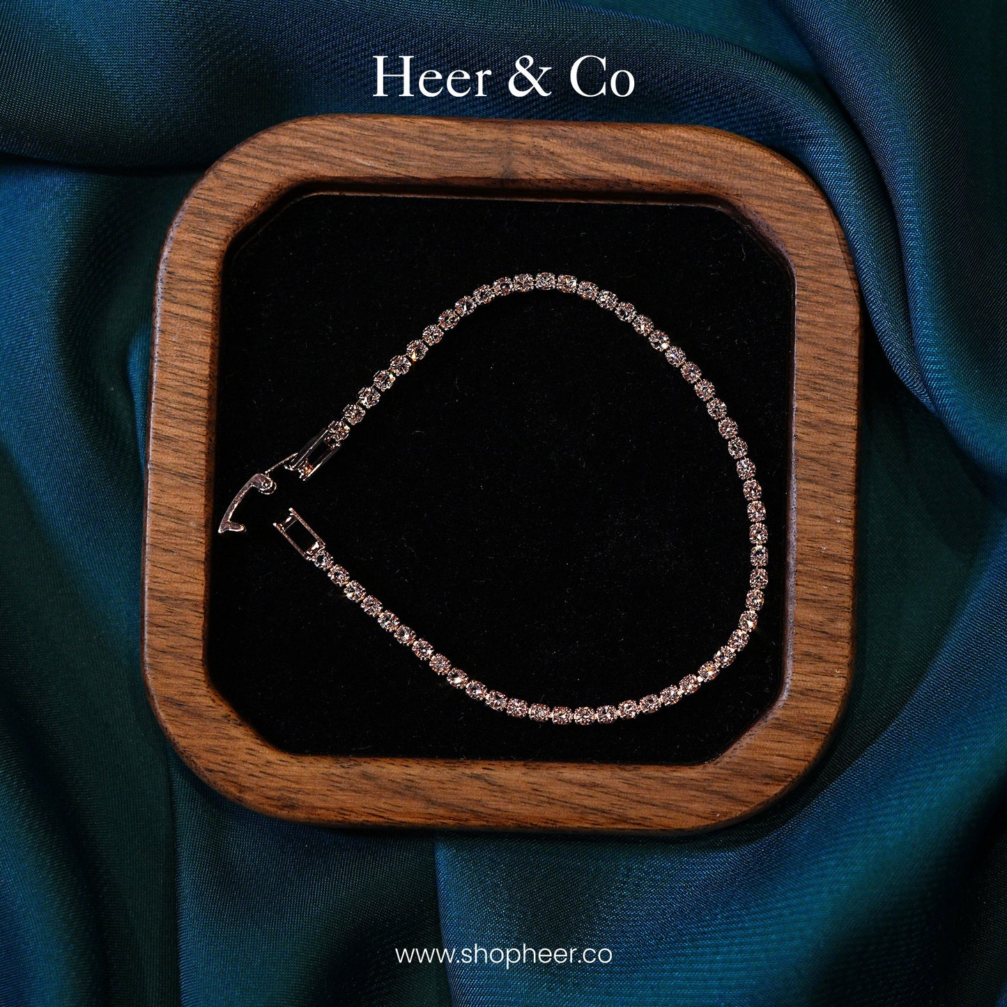 Infinite Bond Bracelet