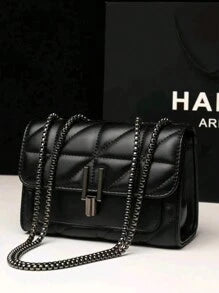 Elegant Women's Shoulder Bag With Chain Strap, Quilted PU Crossbody Bag, Luxury Minimalist Armpit Bag, Lightweight, Metal Lock Quilted Flap Chain Square Bag Shoulder Bag, Clutch, Clutch Minimalist, Classic, Leather Pouch,