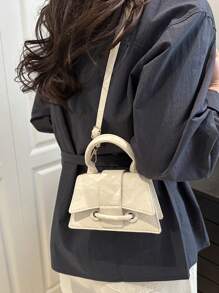 A Vintage Minimalist Mini, Hand-Held Square Bag With Fashionable Print, Flap Opening And Long Adjustable Shoulder Strap For Crossbody. Suitable For Ladies Daily Casual Use