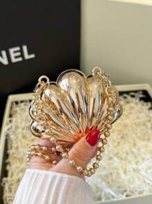 1pc Miniature Shell Shape Crossbody Bag For Women, New Summer Metal Chain Strap Unique Design Clutch Purse, Fashion Shoulder Bag, Elegant Coin Purse