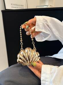 1pc Miniature Shell Shape Crossbody Bag For Women, New Summer Metal Chain Strap Unique Design Clutch Purse, Fashion Shoulder Bag, Elegant Coin Purse