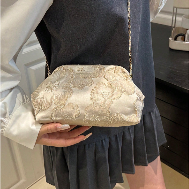 Flora Luxe Clutch