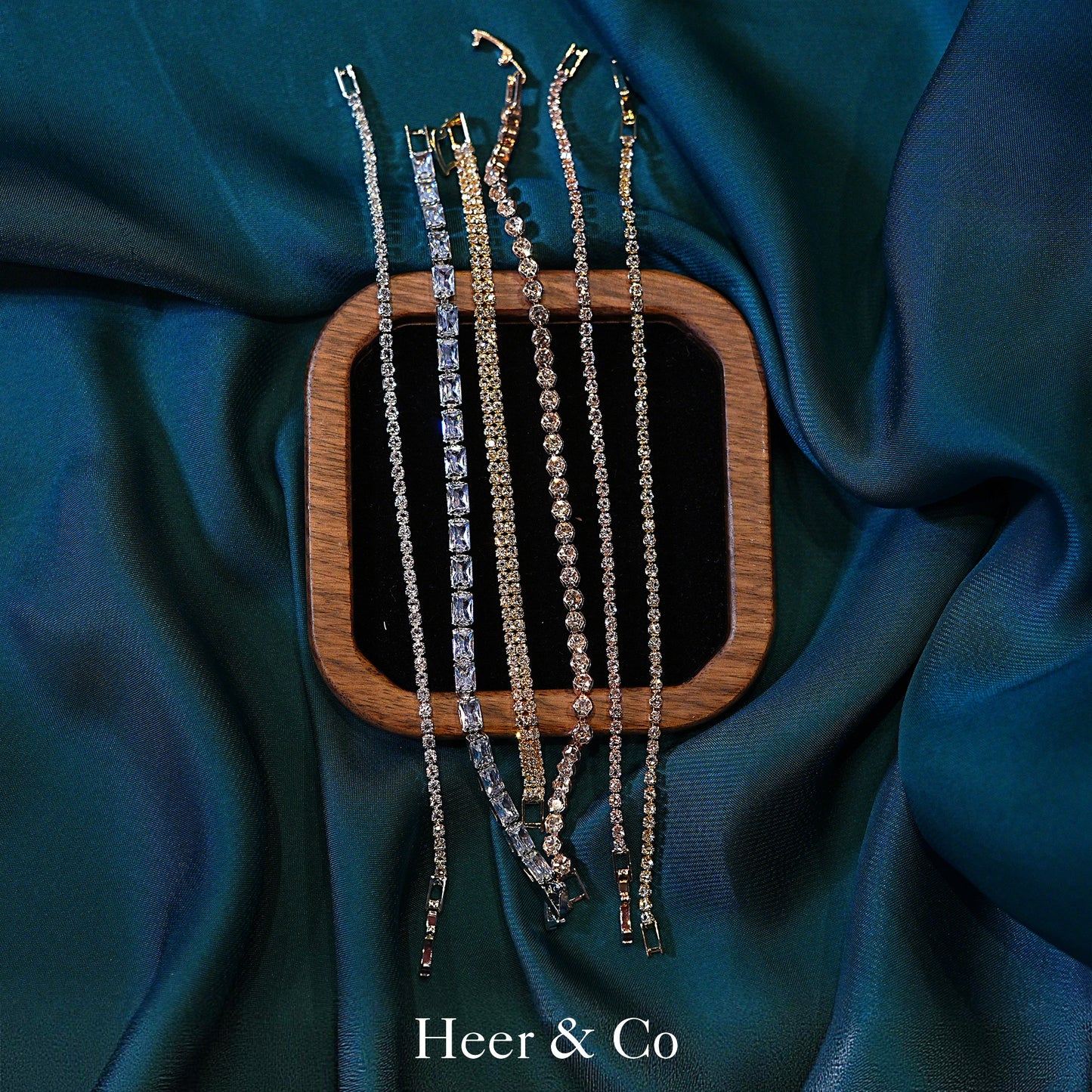 Infinite Bond Bracelet