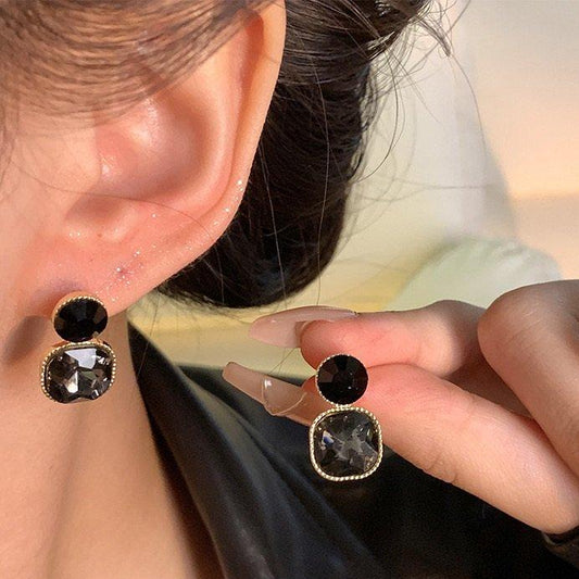 CETH867 HJF Round/Square Tops Pair