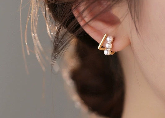 Large Pearl Stud Tops